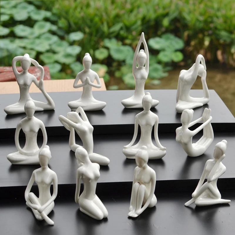 Estatueta de Cerâmica Poses de Yoga