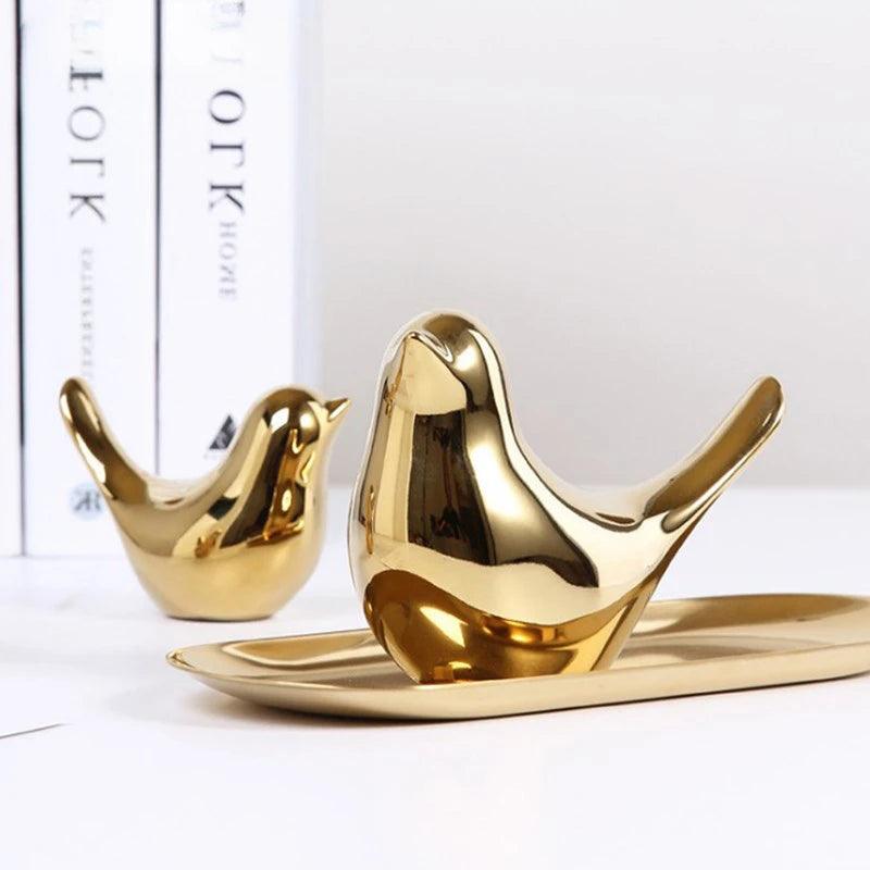 Estatueta de Pássaro Dourado Cerâmica Nórdica