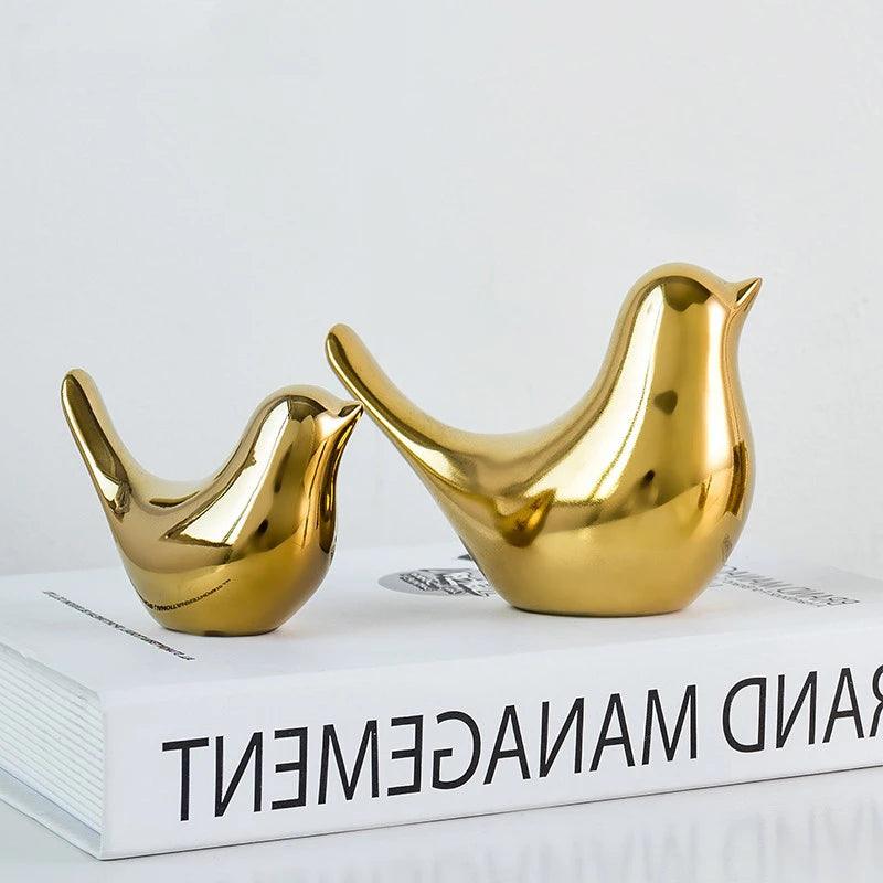 Estatueta de Pássaro Dourado Cerâmica Nórdica